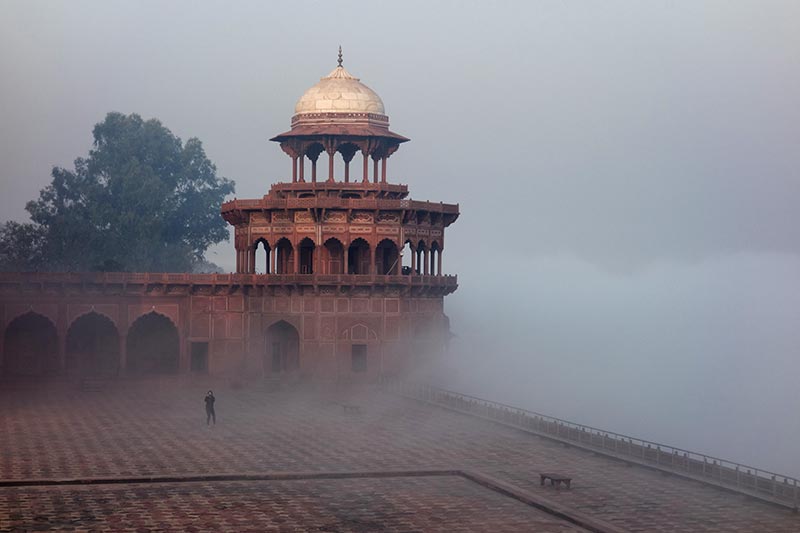 fog at the Taj